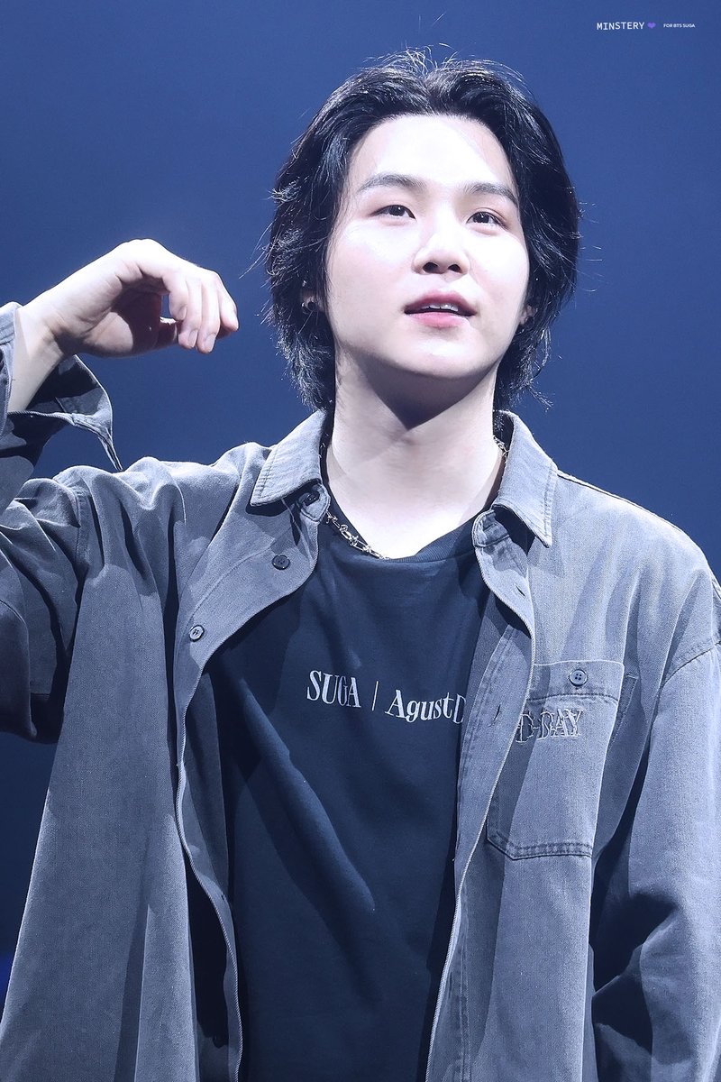 minstery_0309's tweet photo. 230505 AGUST D TOUR DDAY IN CHICAGO DAY2    

넘 예뽀 🐱🐱🐱

#SUGA #BTS #AgustD #슈가 #민윤기 https://t.co/BFyA8QajCN