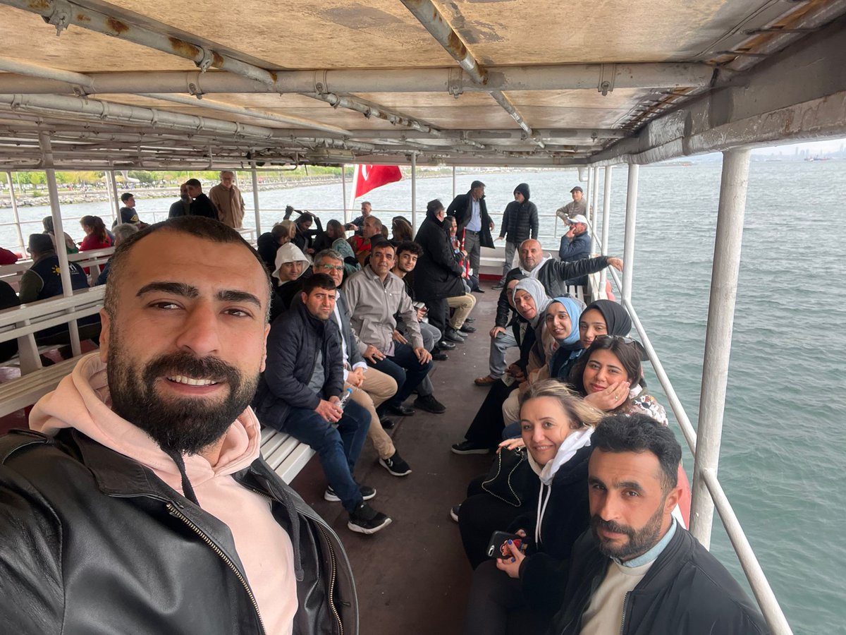 devabagclar's tweet photo. Bağcılar teşkilatı olarak İstanbul Maltepe mitingine katılım sağladık.
@ErkanSANLI__ https://t.co/UdREHsOREC