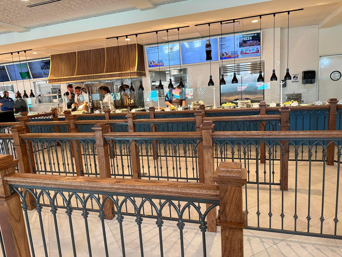 chefmajor72's tweet image. Opening Day @cedarpoint …Grand Pavilion Looks amazing , way to go F&amp;amp;B Team!  Food and Drink are AMAZING!!!  “Come for the Food….Stay for the View!” #funfood #amusementparkchef