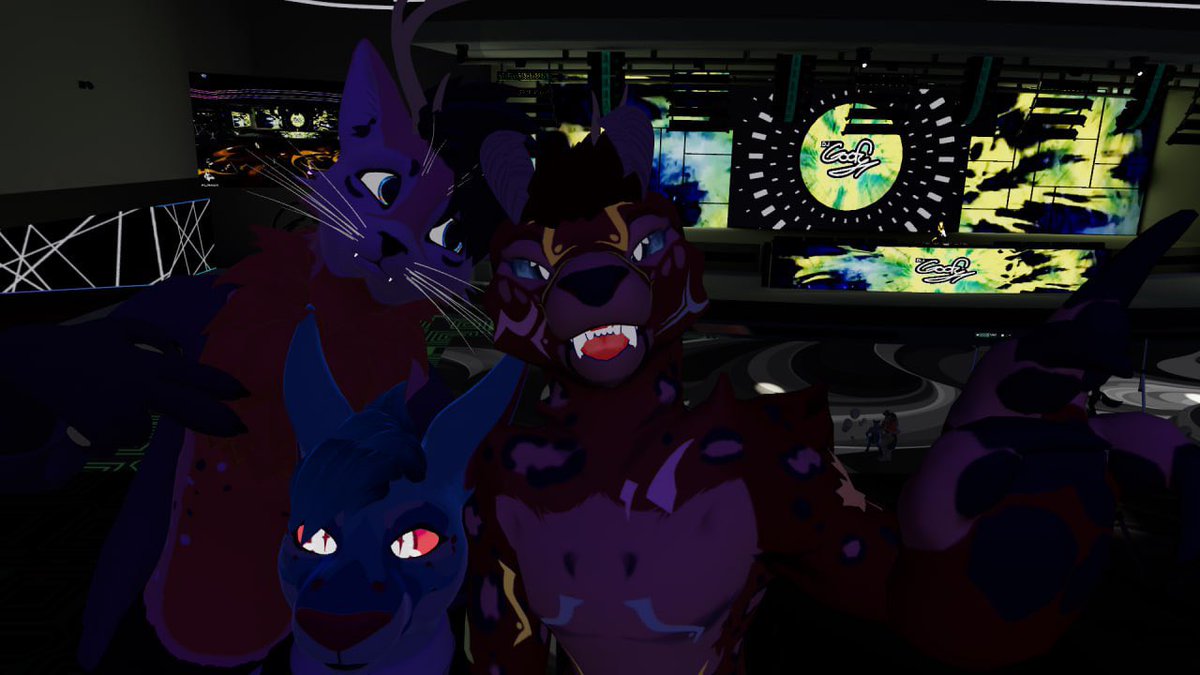 plaidtherad's tweet photo. Lovely bit of a time at #virtualfurmix last night @VRfurries https://t.co/4agHWb2WML