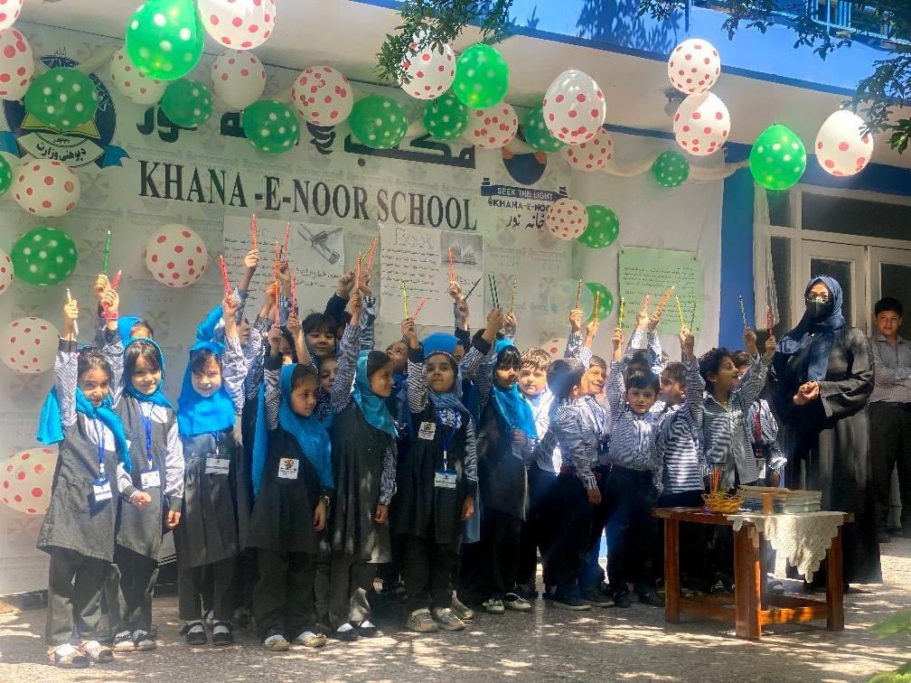 PenForChange's tweet photo. #YourStory, May06 marks #NationalPenDay in Afghanistan’s calendar, this is how #PenDay is celebrated amongst students, teachers, and cultural community in Afghanistan.
Help us to spread #PenDay to the world.
#روزجهانیقلم
#WorldPenDay
#InternationalPenDay
@UNESCO https://t.co/DxN15ME7sy
