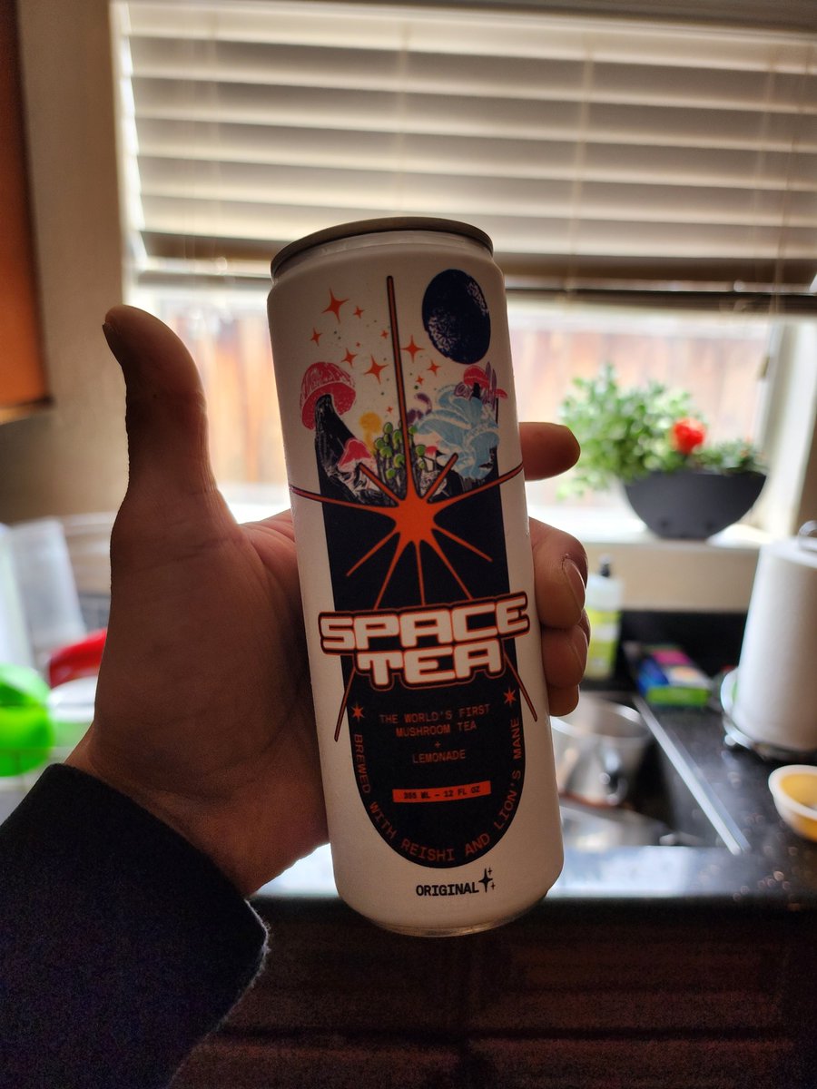 ijustkeepitp's tweet photo. World's first mushrooms tea? 🍄
Let's give it a try #spacetea #mushrooms https://t.co/8DUEMdnZGU