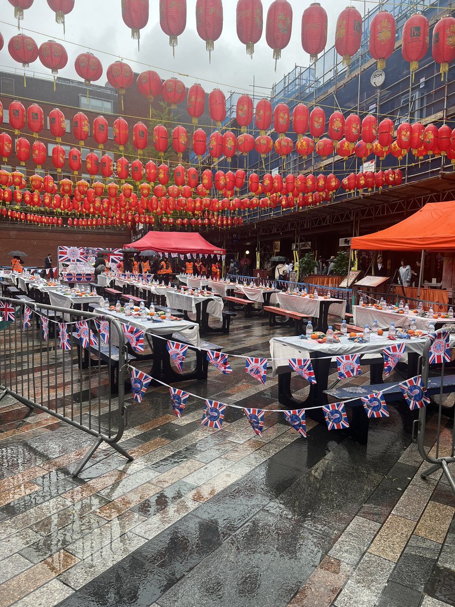 putajumperon tweet media