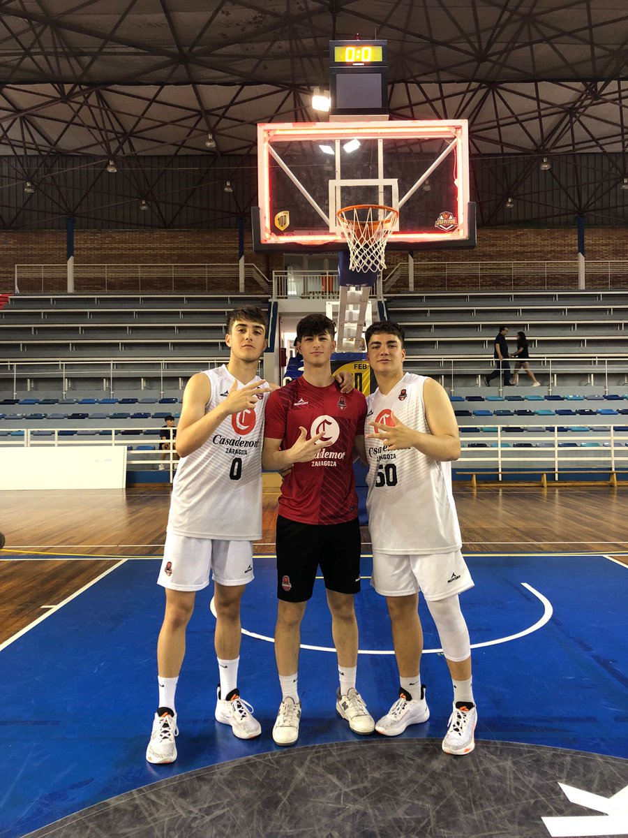 n4ch013_'s tweet photo. SOMOS TERCEROS DE ESPAÑA 🔥🔥🔥🔥🔥🔥🔥🥉🥉🥉🥉🥉 https://t.co/IiPhVrU9hZ