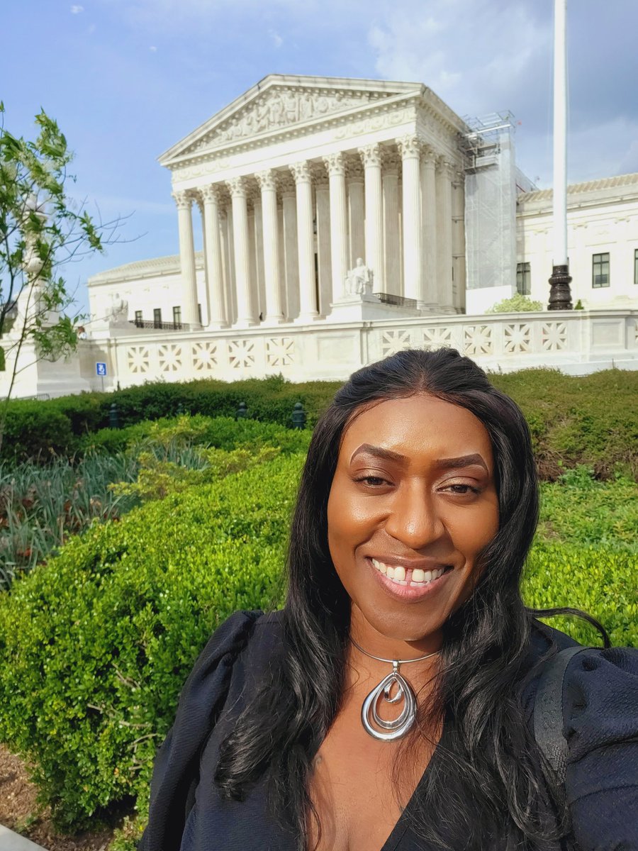 WWH_EdD's tweet photo. Educators fighting for policy change! 
#Educators #advocating #fypシ #policy #WashingtonDC @ChiPubSchools @ChicagoState proud Alumni ♡ https://t.co/hAByAG04jj