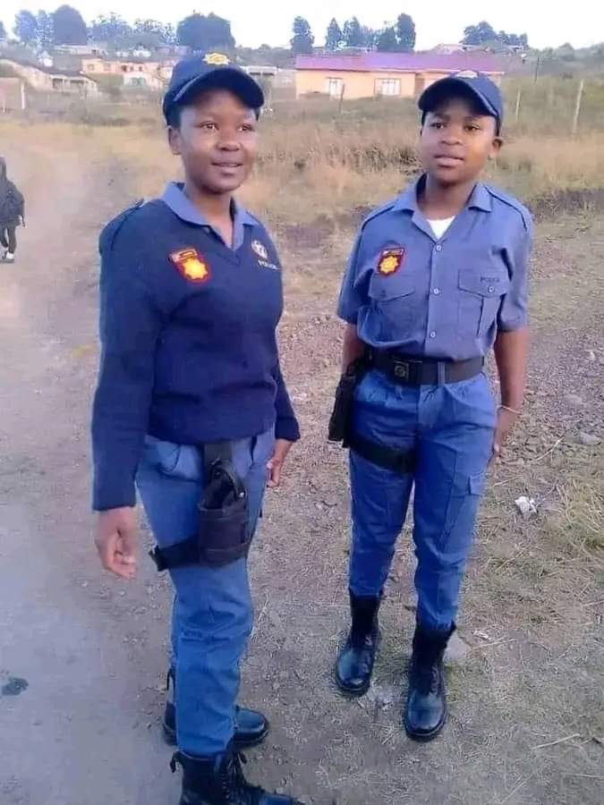 Rogermnisi's tweet photo. @MarksMaponyane Yes they will start catching criminals after 6 years 😅😅😅 https://t.co/4xOBQmzISW