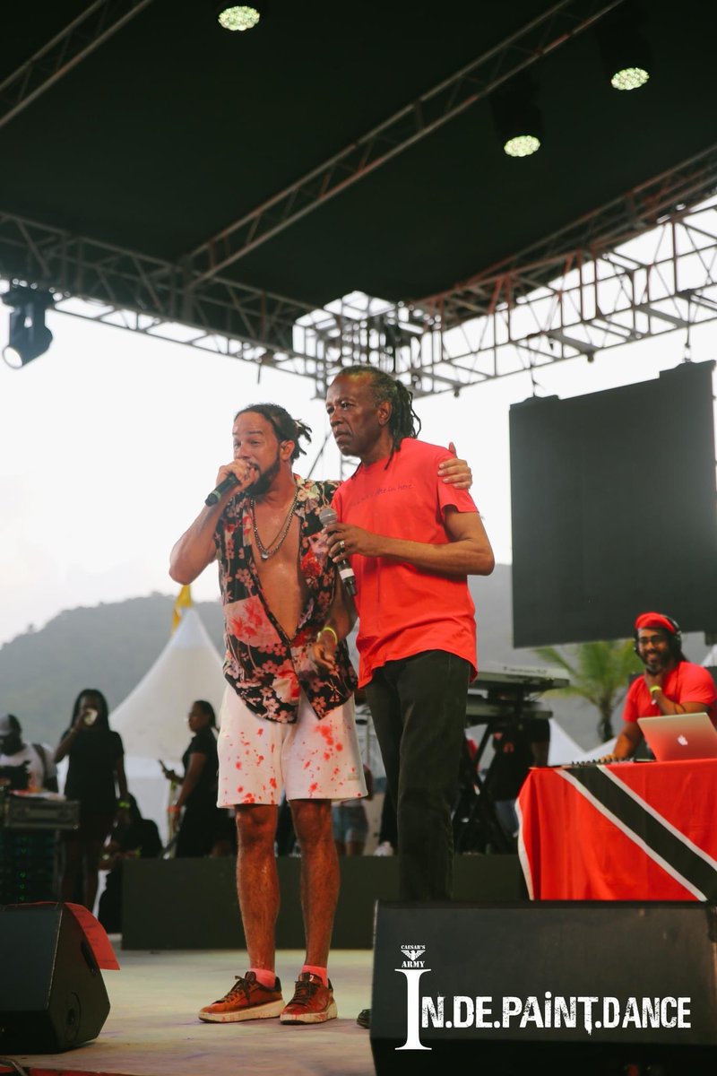 caesarsarmy's tweet photo. Happy 70th Birthday to our Calypso King, David Michael Rudder! โค๏ธ๐ซถ๐ฝ๐๏ธ
We salute you and all you given to Trinidad and Tobago and the world! ๐ซก๐น๐น๐
๐ค @davidmichaelrudder || ๐ฃ๏ธ Issa Bacchanal Armyyy!!!
#CaesarsArmy
#DavidRudder
#InDePaintDance
#TrinidadAndTobago https://t.co/838aLmMLUL