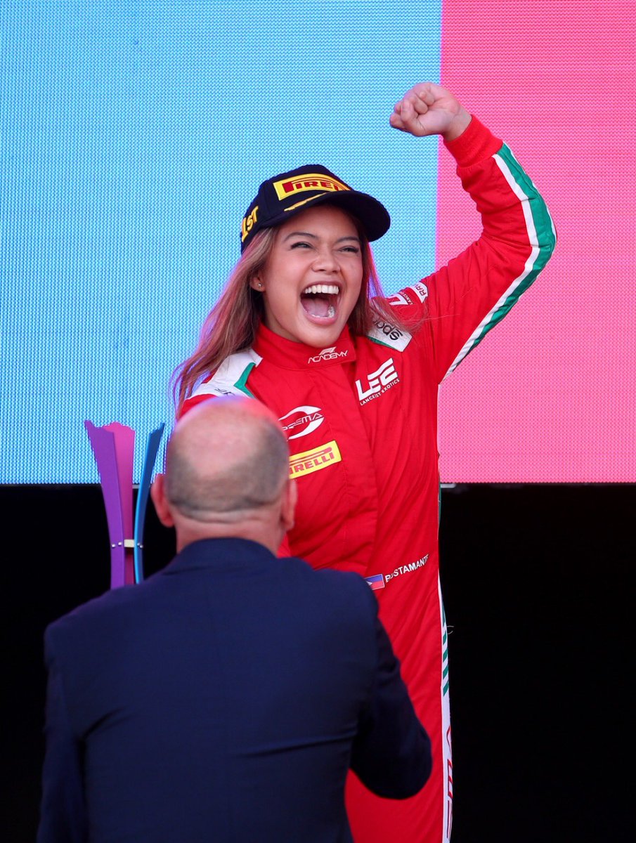 Bianca Bustamante tweet media