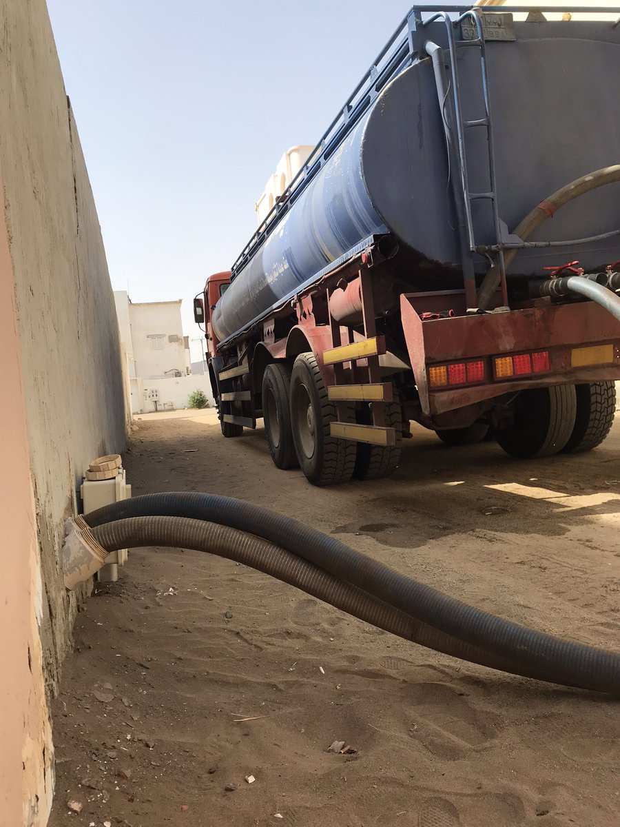 masahafi's tweet photo. @NWCcare @MEWA_KSA @nwc_media السلام عليكم.
نعاني من إنقطاع مستمر وضعف في ضخ المياه لمخطط غران بمحافظة خليص منذ اكثر من تسعة شهور .
ولا يوجد ضخ مجدول على موقع الشركة 
حيث لا تُقبل الشكوى لان مواعيد الضخ غير مجدوله.
الصور المرفقه للتغريده تؤكد لكم ذلك https://t.co/MZnQqkh936