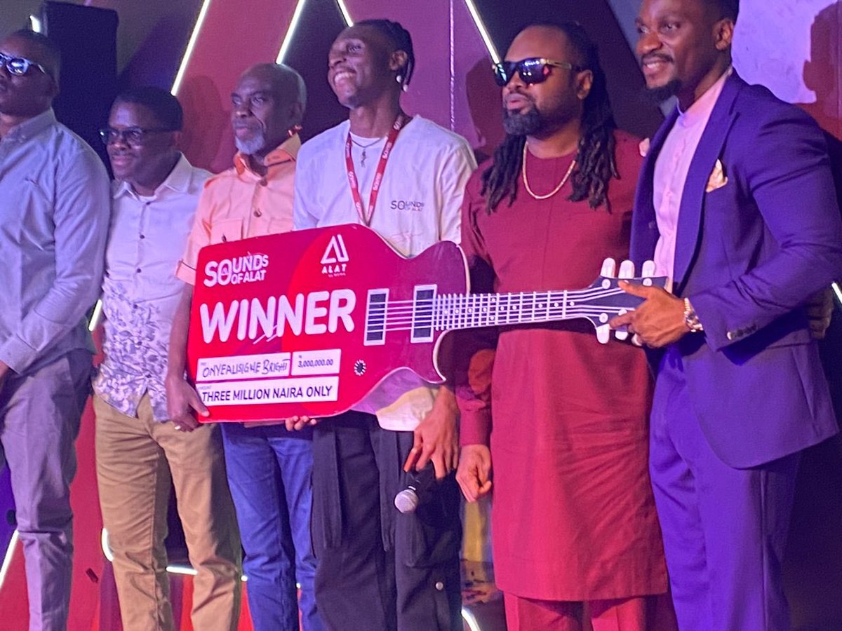 Alex_Houseof308's tweet photo. Bruh! The winner of the #SoundsOfAlat contest just won N3 million! While the 2nd & 3rd won N2 million, & N1 million each
See, in case you see me inside studio tomorrow, just face your front
#Wemaat78 #WemaBankat78 #Alatat6 https://t.co/kh8P0j5UQF