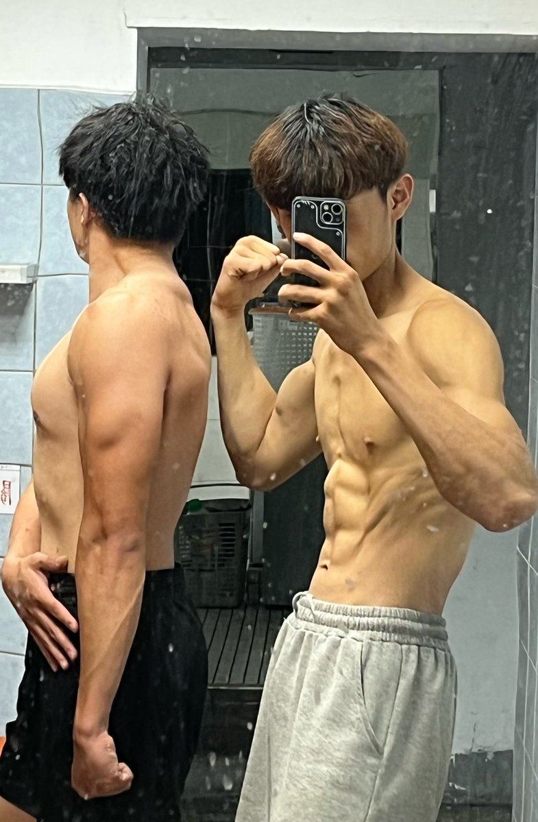 Xiang200401111's tweet photo. 幫推文下一篇來個福利 
一起變壯吧～ https://t.co/tiC4WJIX0m