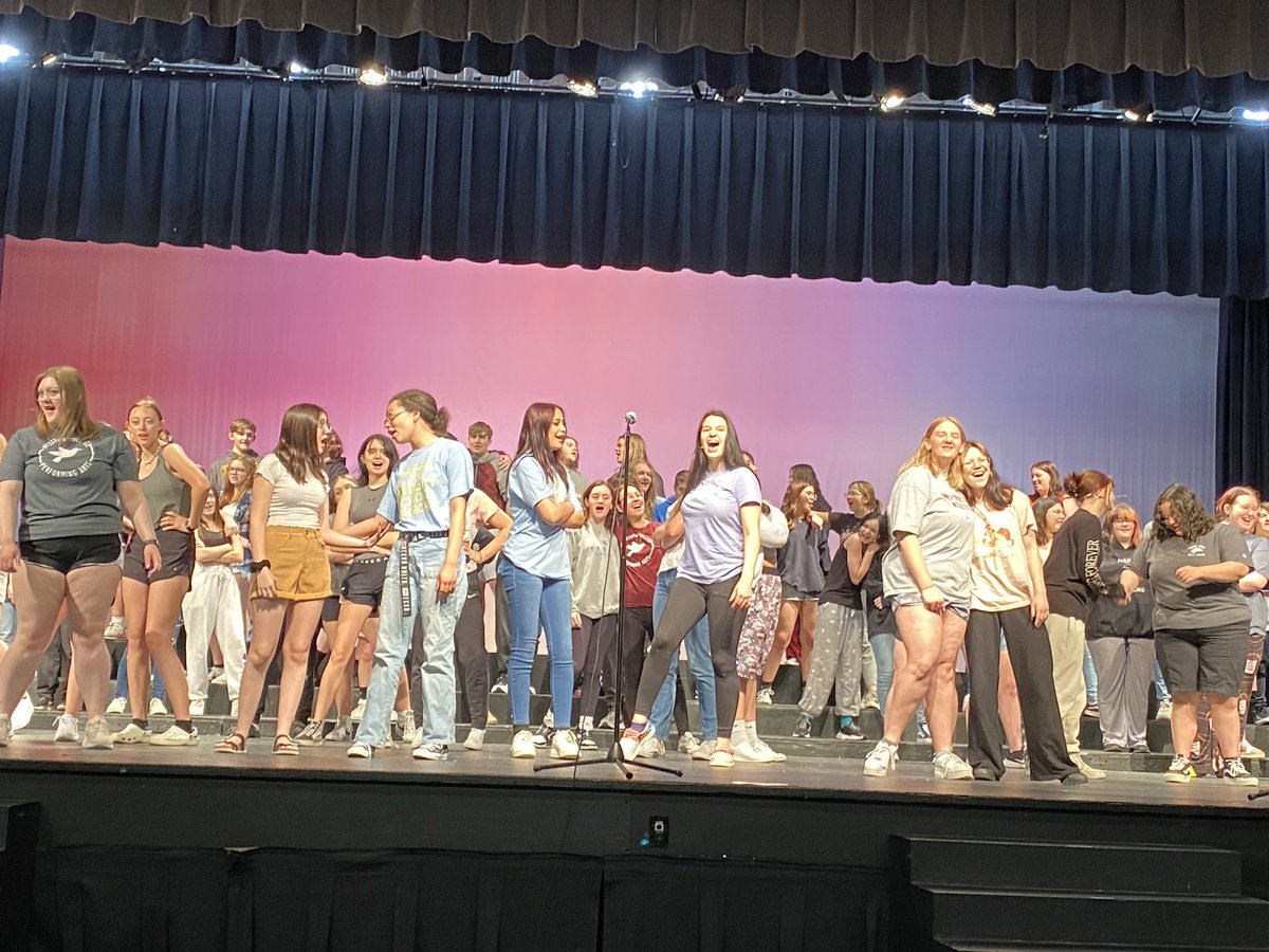 chs_activities's tweet photo. The @CampusColts Choir  just finished rehearsal for their Spring Show and the Band is setting up for theirs right now.  @CampusHSBands play at 4pm followed by Choir at 7pm.  Both concerts will be amazing!! See you there! #usd261derdul https://t.co/sNSmcx4pub