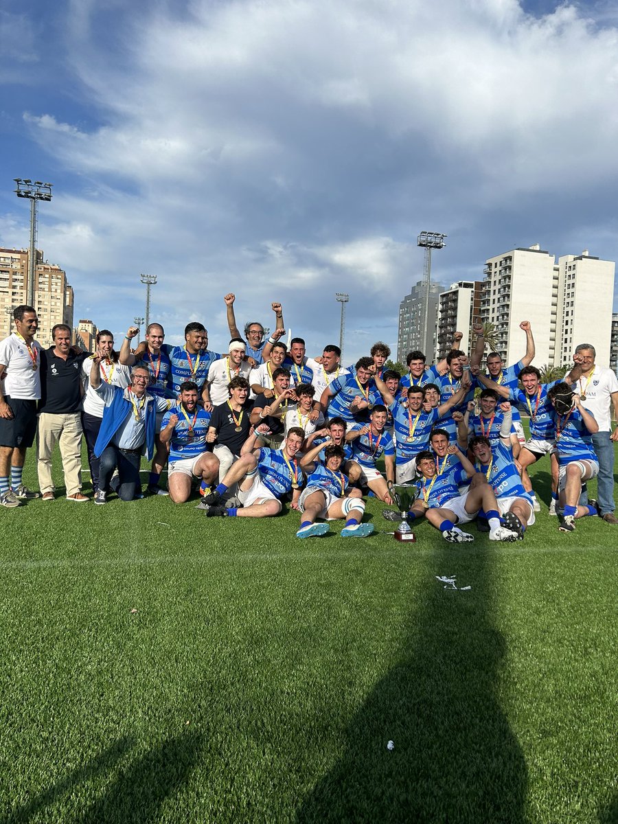 Cisneros_Rugby's tweet photo. SOMOS CAMPEONES
💙🏆🩵 https://t.co/bRsOlRLM54