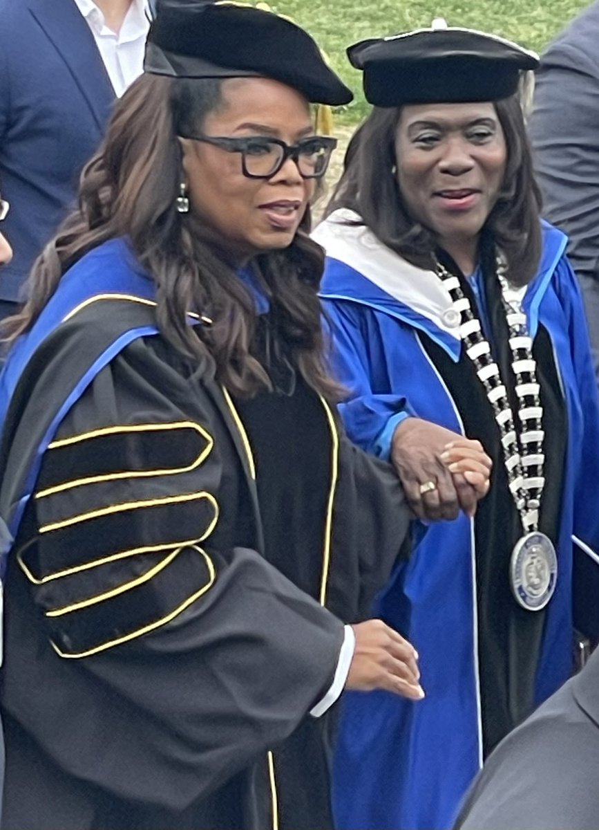 gloverpres's tweet photo. Commencement at Tennessee State Univ was incredible today with TSU alum Oprah Winfrey as keynote speaker. She was absolutely amazing! The students were inspired, family members were excited, and alums were proud. Thank you Oprah for who you are and all you mean to TSU. https://t.co/nh5z68H9RR