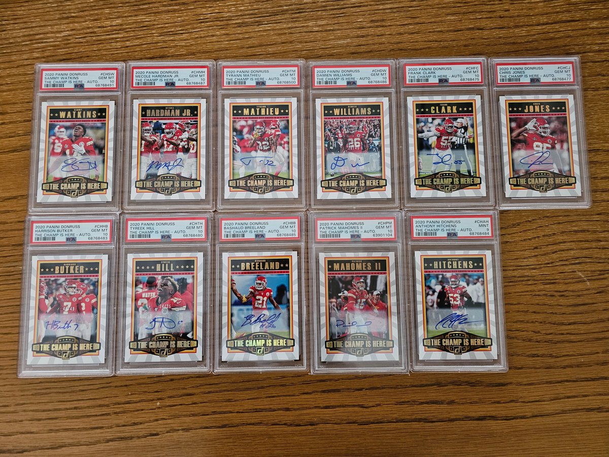 Ddubs333's tweet photo. @PaniniAmerica still chasing @tkelce Who can help a brother out? Healthy finders fee!! https://t.co/11U4NjdvdO