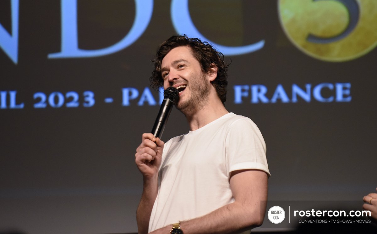 RosterCon's tweet photo. #TheLandCon5 - Les photos du panel avec Joey Phillips, Caitlin O'Ryan & Alexander Vlahos sont à retrouver sur notre site / Photos of the panel with Joey, Caitlin and Alexander can be found on our website. #Outlander #TLC5 #TheLandCon
📷 https://t.co/SHFT9Nncvh https://t.co/jHzUItJ2Sl