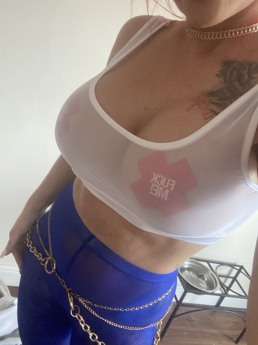 So then. Let&rsquo;s go Manchester. Sidewinder festival in the British colours for the coronation. Oops I forgot<a href="/tag/manchester"class="tags"><span>#manchester</span></a><a href="/tag/slut"class="tags"><span>#slut</span></a><a href="/tag/partygirl"class="tags"><span>#partygirl</span></a><a href="/tag/sidewinder"class="tags"><span>#sidewinder</span></a>