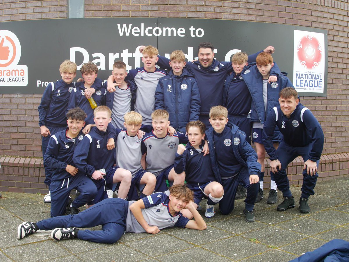 MillbrookU13JPL's tweet photo. ⚽️💪🙌 JPL U13 National Cup FINAL here we come ⚽️💪🙌 @jpluk @MillbrookFC1 📸 @FletcherFPhotos #jpl #jplcup #millbrookfc #upthedockers https://t.co/xWKc2r6G76