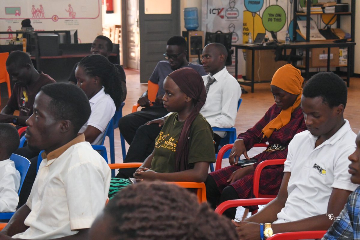 NjeruRotaract's tweet photo. It's was a pleasure having been joined by the Rest of Rotaract clubs across Eastern for this training. We hope for the best service during the issuing Rotary Year.
@rctjinja 
@bugiri_rac 
@Rotaractbusia 
@VictoriaNileRct 
@JVTI
@Son
Senkiyu https://t.co/6dkKRbZfmT