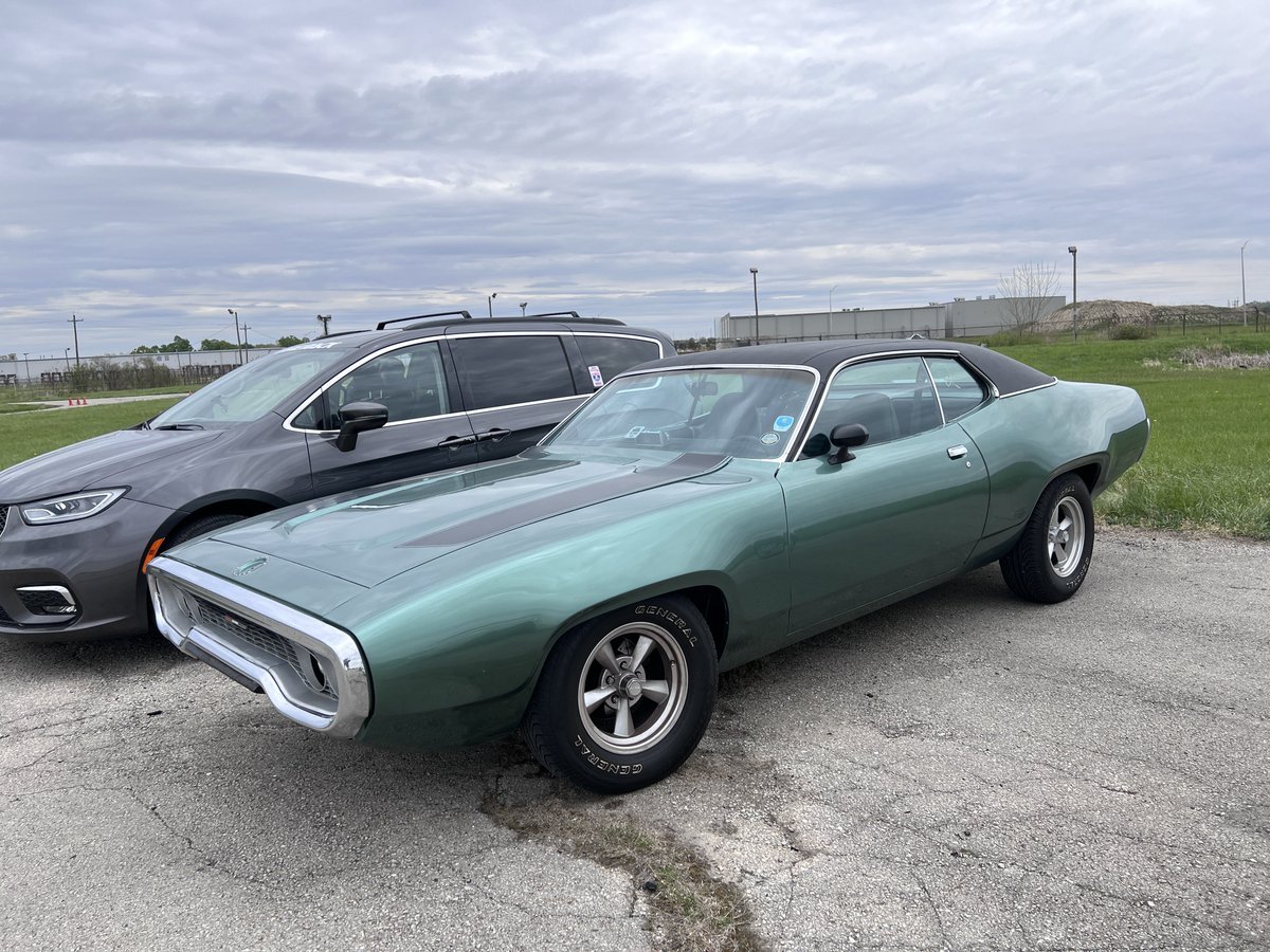 CPAutoScribe's tweet photo. One of the things I love most about being at track events is all the other random stuff you see in the paddock. 

#OLOA2013 #OneLap https://t.co/9KAmVwfYnR