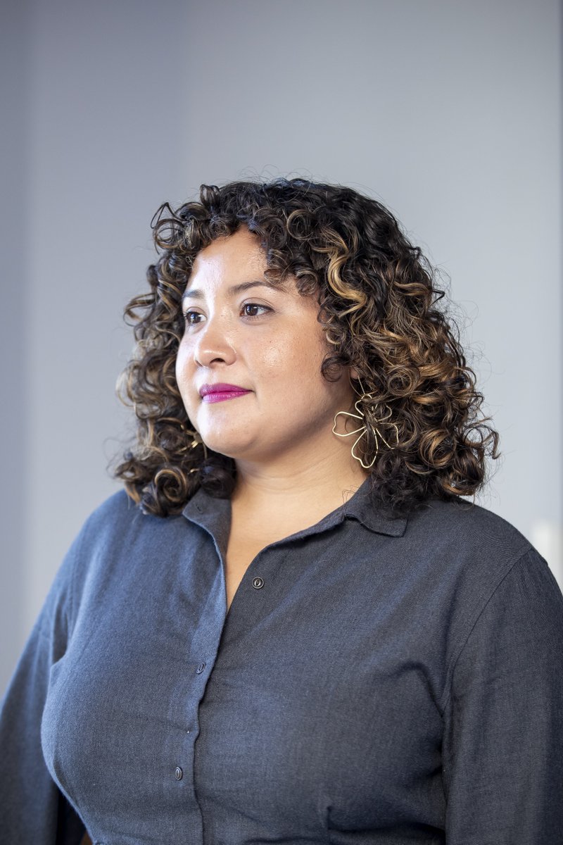 BNnachortam's tweet photo. Yesenia Bello on "Artist-Administrator".
Yesenia's research helps reaffirm that one's creative practice can involve multiple techniques. This category of art workers...may play a leadership or managerial role or both simultaneously. 
See full post:  https://t.co/n2hfS7W5p3 https://t.co/rB6K4cg9y8