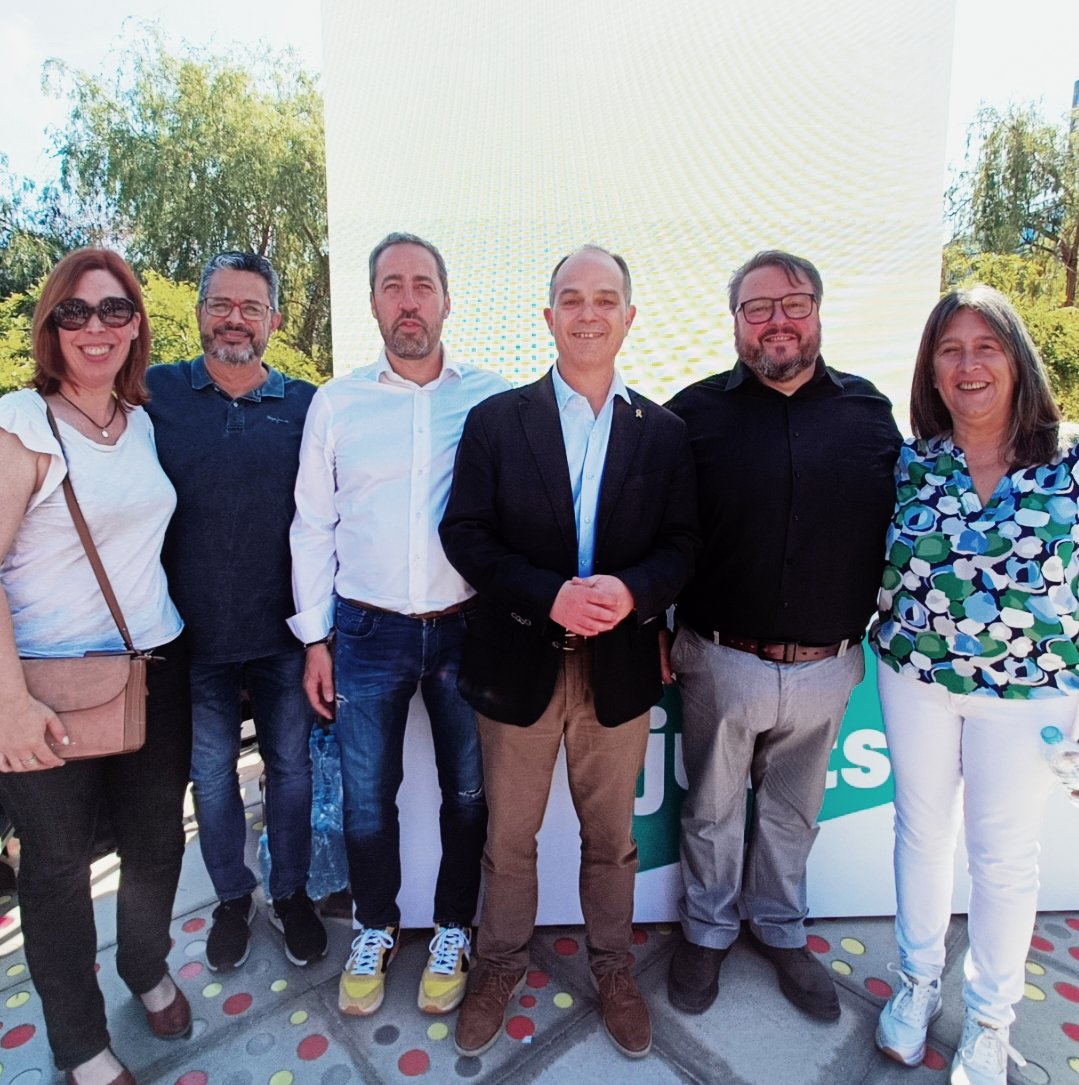 allobet4's tweet photo. Tret de sortida a les #Municipals2023. Molta gent, molta energia i molt sol. Sortim a guanyar! #JuntsPerGuardiola #Bages #AnemPerFeina https://t.co/rl2i5EErx0