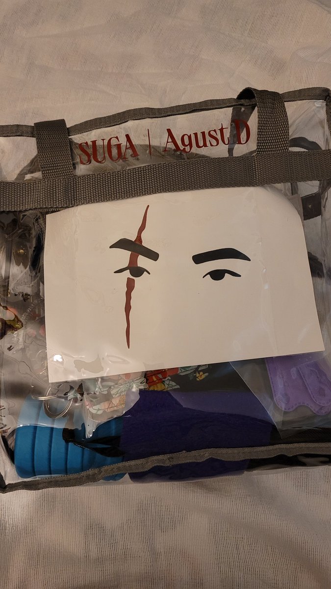 JodiG8888's tweet photo. I'm still processing last night. I was in the presence of My Ultimate Bias and he didn't disappoint! What a show! 
@bts_bighit #AgustD_SUGA_Chicago #AgustD_SUGA_Tour_in_US #SUGA_AgustD_TOUR_in_Rosemont #DDay_Tour https://t.co/3fvRdplI5g