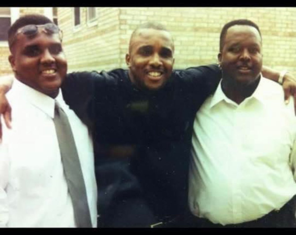 hoop22dreams's tweet image. Man do I miss your talks. I would love to know what you think about the way the game is played today. Your perspective on who’s the goat, but mainly I just miss you!!!
Happy Heavenly Birthday to the ORIGINAL HOOP DREAMER!!!