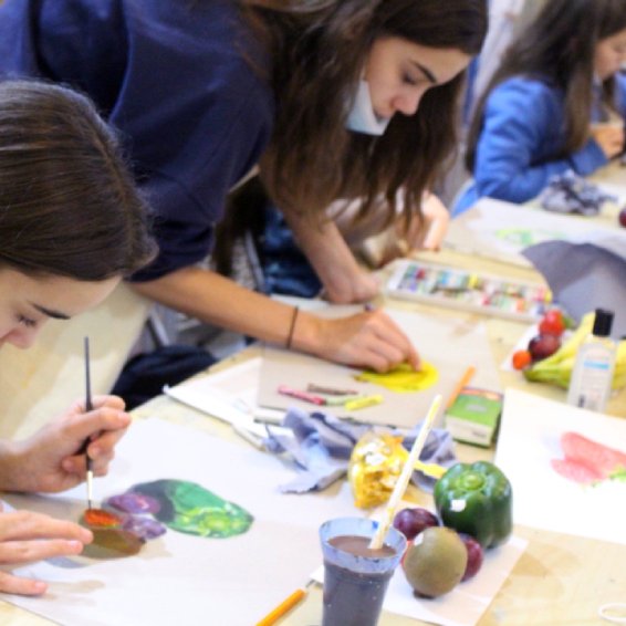 MissionGallery's tweet photo. Join us at Mission Gallery for #SaturdayStudio! 

🎨 Four open studio sessions for 12-16 year-olds. 
🧪We provide materials, workspace, advice, and support. 
⏰ Free sessions from 11am-1pm on: 🗓️ May 13, May 20, June 10, June 17. 

Drop-in sessions, no booking required! https://t.co/bbYEFgawmw