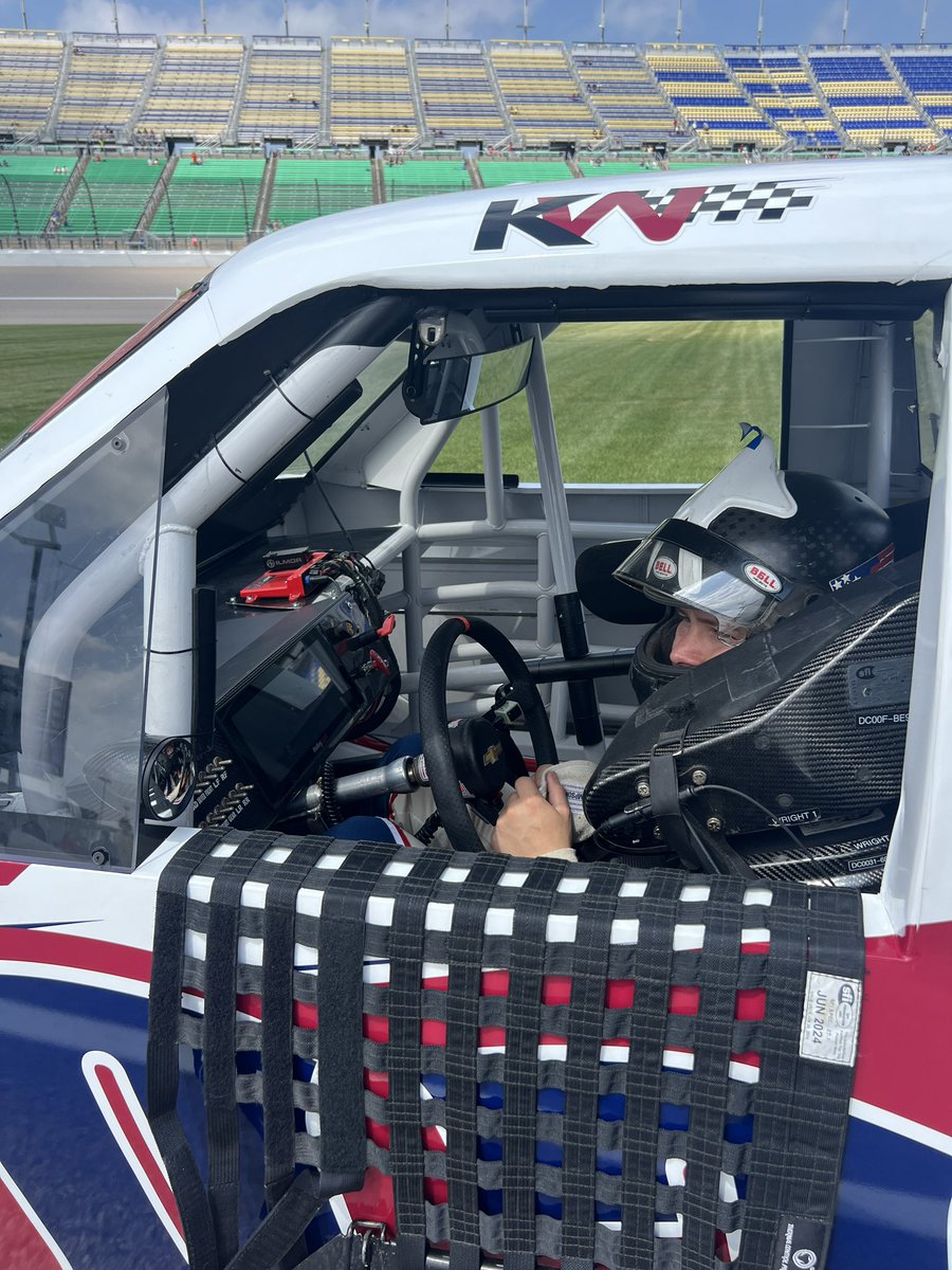 Ready for qualifying at the @kansasspeedway for the @NASCAR_Trucks Series #HeartOfAmerica200. 

#NASCAR75 | #NASCAR