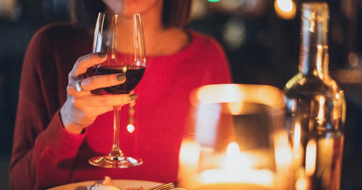 Codigomente's tweet image. 7 signos de que tienes un problema con el Alcohol dlvr.it/SndWPL