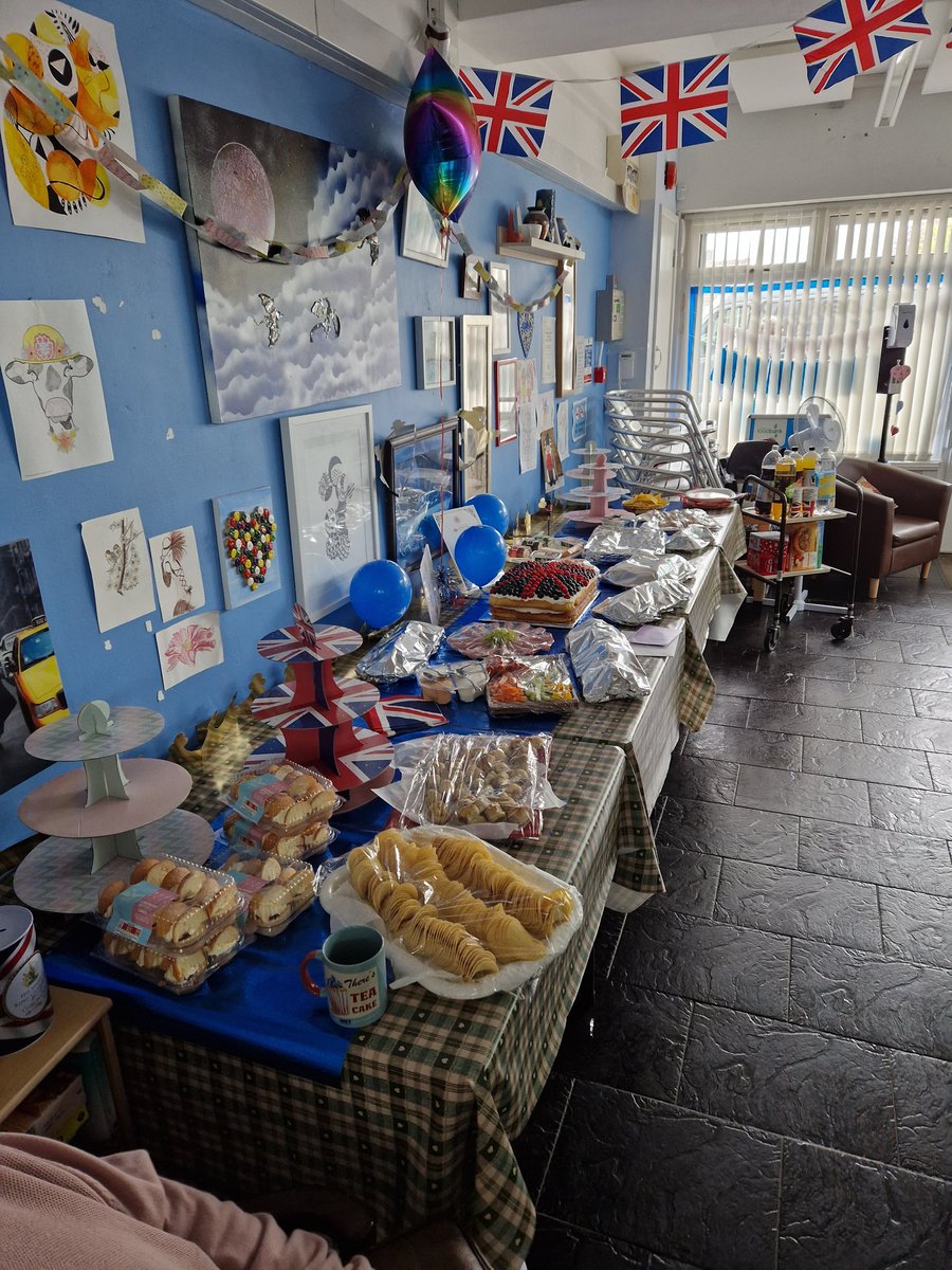 Ruthnjackson's tweet photo. It isn't work when you spend it with people you love. No need to watch it alone. Waltie members and volunteers we're so proud of you. God save the King. #waldersladetogether #walties #CoronationDay #CoronationBigLunch #thenetcommunityhub #TheBigLunch https://t.co/aRYNZET7SP