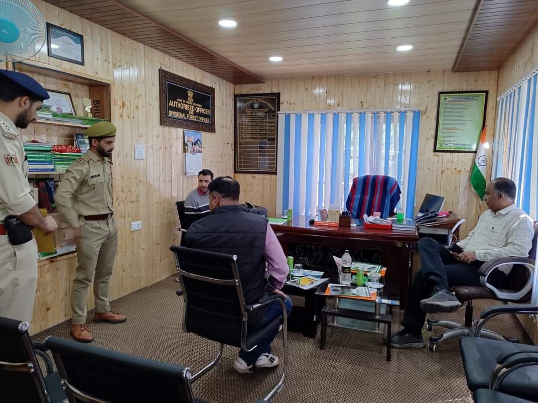 GoGreenKulgam's tweet photo. The Addl. Pr. Chief Conservator of Forests, Kashmir  during his visit to Kulgam Forest Division reviewed the annual boundary pillar inspection of Forest File Akhal. He also inspected plantation units established in the year 2015-16 (SFDA) and 2018-19 CAMPA at Akhal Block. https://t.co/V4GMiLG4Z6