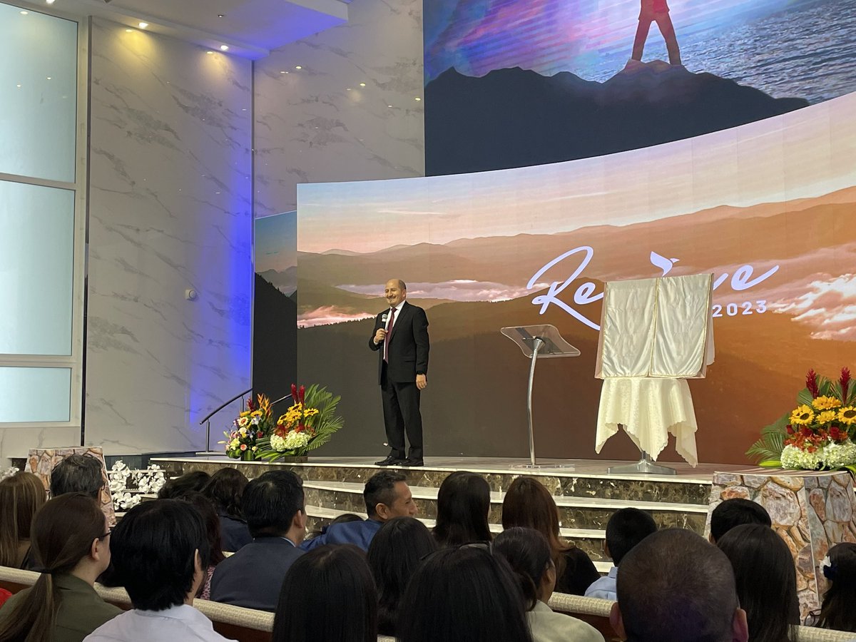 AdventistasUPS's tweet image. “Si no respetamos los recursos que nos dan en esta tierra, mucho menos respetaremos en el cielo” - Pr. Edinson Vásquez 

#Revive2023 #UPS #Actitudes