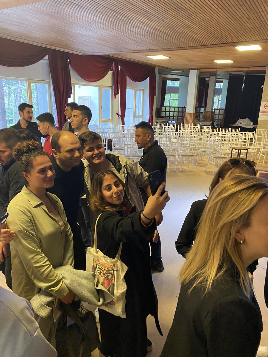 Türkiye genelinde yaptığımız “Gençlik Buluşmaları”mıza bir yenisini daha ekleyerek Çaycuma, Perşembe ve Saltukova’nın Kıymetli Belediye Başkanları ile birlikte #Çaycuma’da kapsamlı bir Gençlik Buluşması gerçekleştirerek bir ilke imza attık. 

#Zonguldak’ta gençlerle bir çok ilke