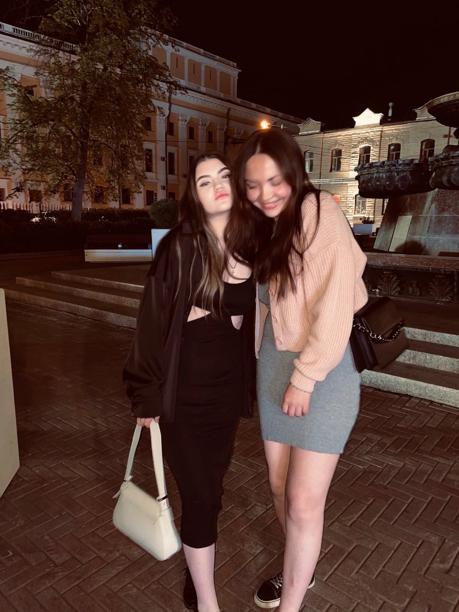 mun_kina's tweet image. My 🤍🖤
#model #Russia #hello82 #photo #walk #wentoutforawalk #baby #Russian #modeli 😅😹