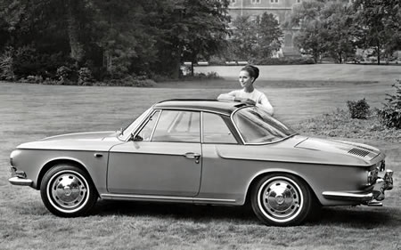 carrosyclasicos's tweet photo. Volkswagen Karmann Ghia más de 60 años.https://t.co/LakMFKropU https://t.co/eebN5Lt9Cm