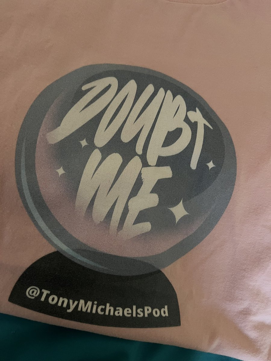 mama_bird_of7's tweet photo. Thank you @aedwardsfort I love my @thetonymichaels #DoubtMe shirt! #podcasts #ProDemocracy #meidastouchnetwork
https://t.co/Hqct8R2VpL https://t.co/QR4NSeFTjZ