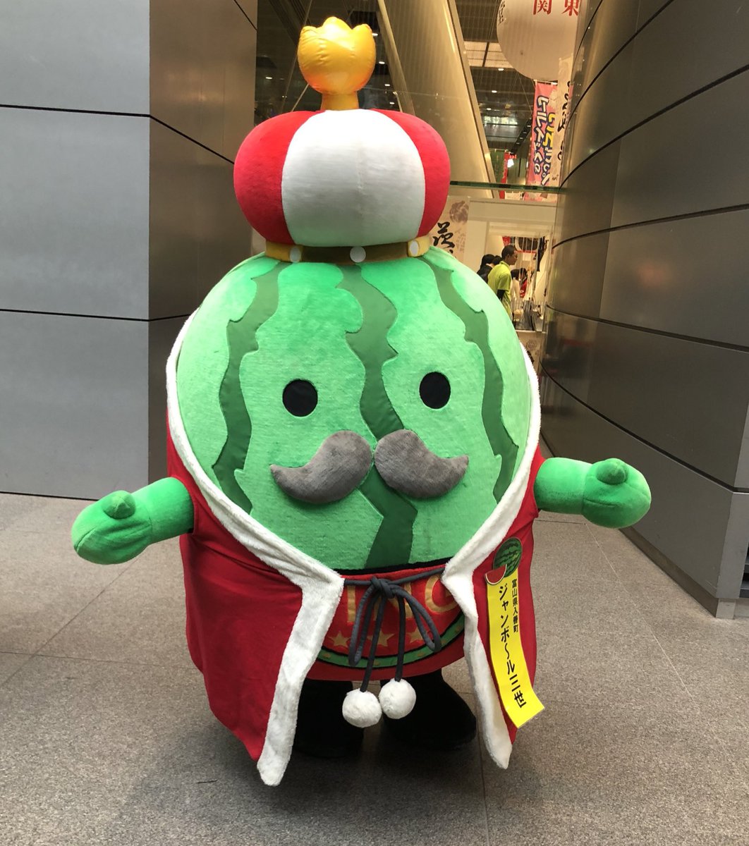 mondomascots's tweet image. Jumball the Third, king of the watermelons, is the mascot of Nyuzen Town, Japan.