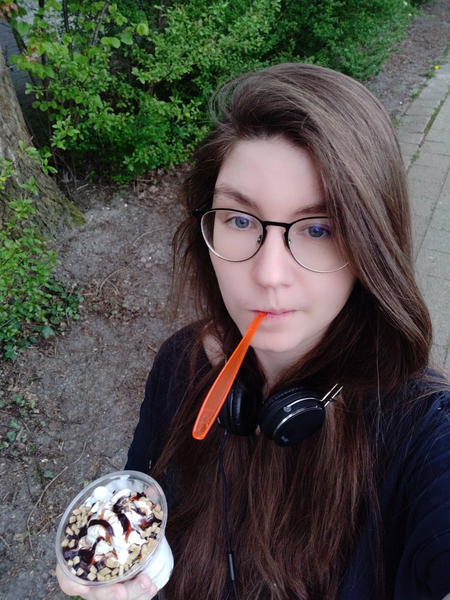 #TLOU2 left me with so many emotions and absolutely tired me out after my tears dried. But I have ice cream, so can't be that bad?

How did you feel about the ending of Tlou2? Did you cry with me?
#sadbuticecream #stressrelief #icecream #empty #sad #emotional #TheLastOfUs #tlou