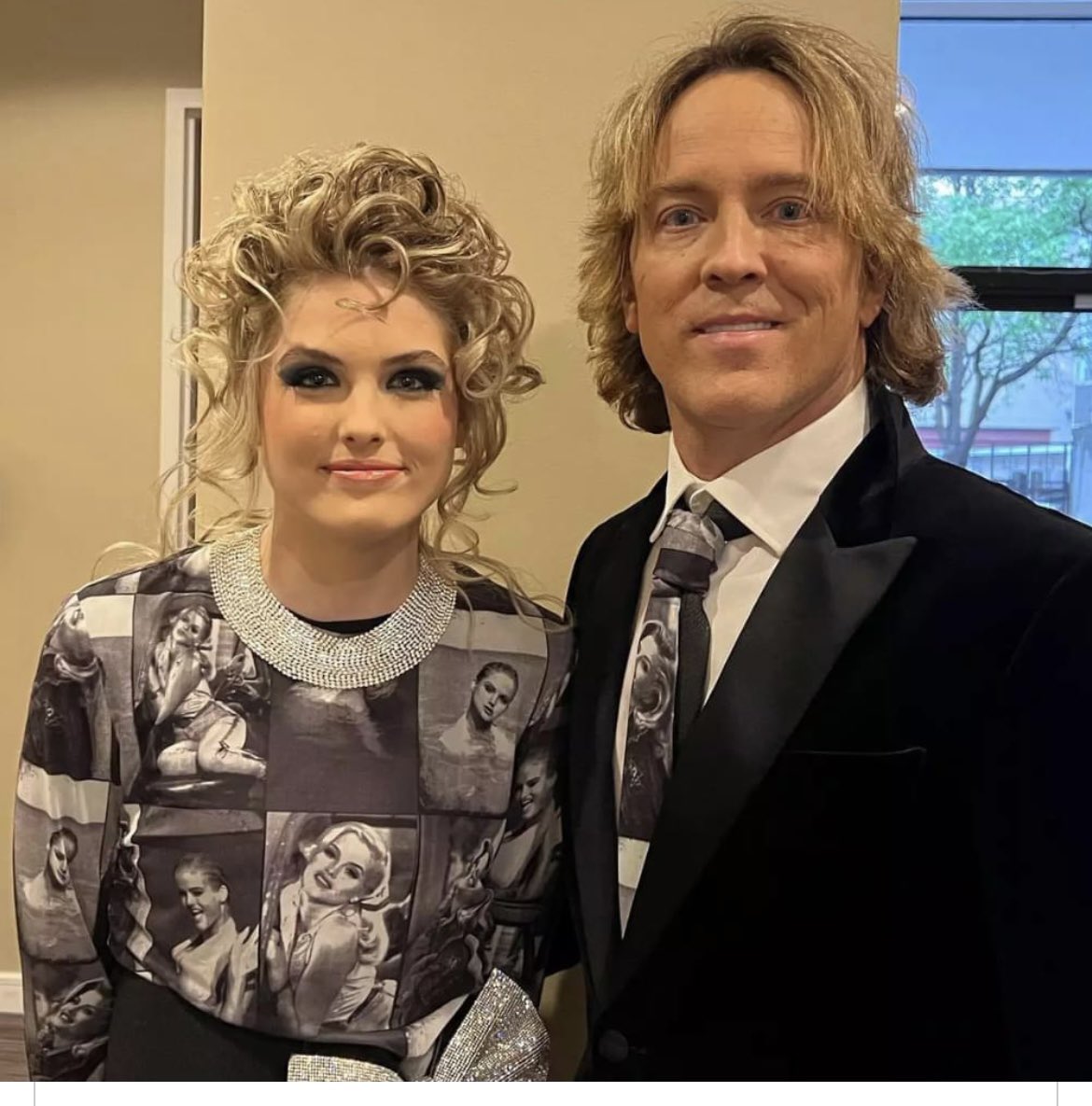 Bravo0pinions's tweet photo. Wow! Anna Nicole Smiths daughter looks just like her. He seems like he turned out to be a wonderful dad, really kept her out of the spotlight  #AnnaNicoleSmith #RIP https://t.co/4cPy05m4ec