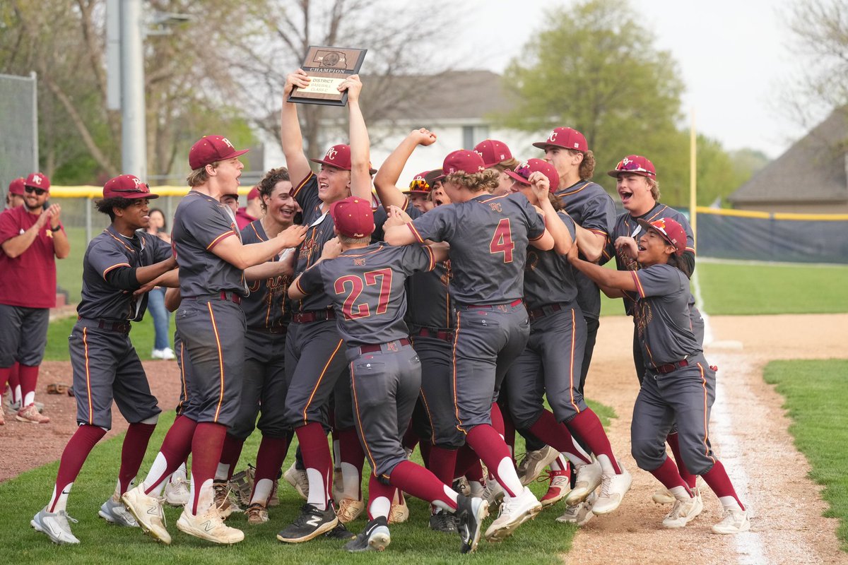 ICYMI - We did something cool last night…

See you next Saturday at Tal Anderson Field! #WAAC

📸: <a href="/jammzb/">Jeff Harrison</a> 
<a href="/RCHSPride/">Roncalli Catholic</a> <a href="/rchs_athletics/">RCHS Athletics</a> <a href="/ClubRoncalli/">RCHS Booster Club</a>