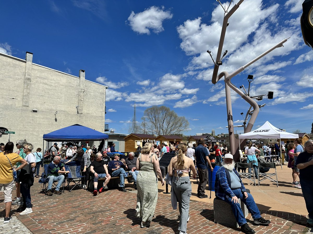 Jackie Mundry on Twitter: "We’re at the first Auburn Lobster Festival