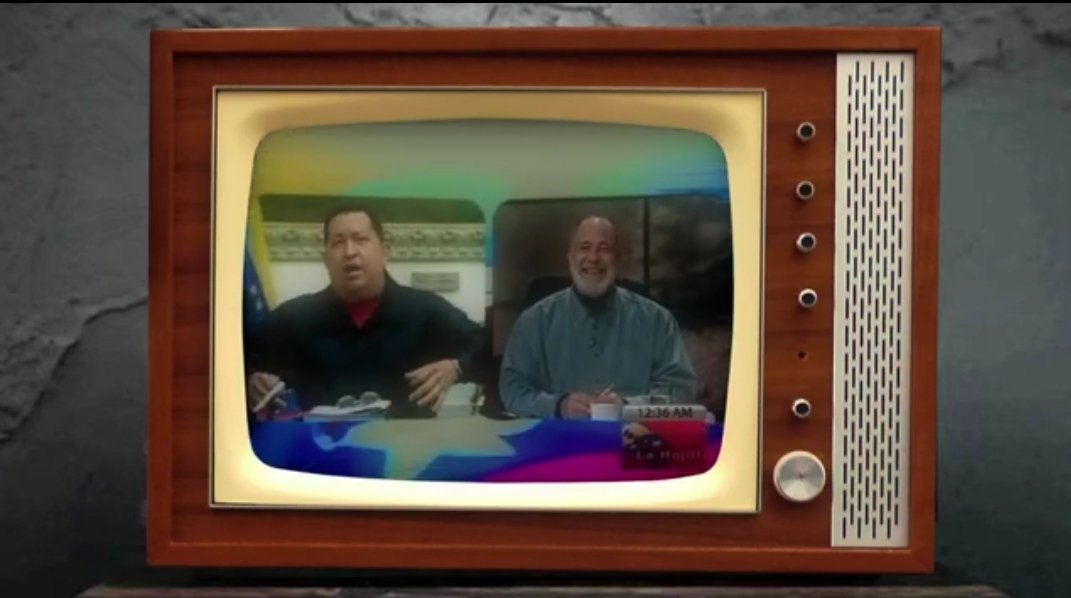 Hoy, cómo todos los sábados, nos encontramos en LA HOJILLA a las 9:00 pm.
Activ@s por <a href="/VTVcanal8/">VTV CANAL 8</a>, <a href="/RNVinformativa/">RNV Informativa</a>, <a href="/antvvenezuela/">ANTV Venezuela</a> y <a href="/intercirculotv/">InterCírculo</a> 

#ConMaduroMeResteo