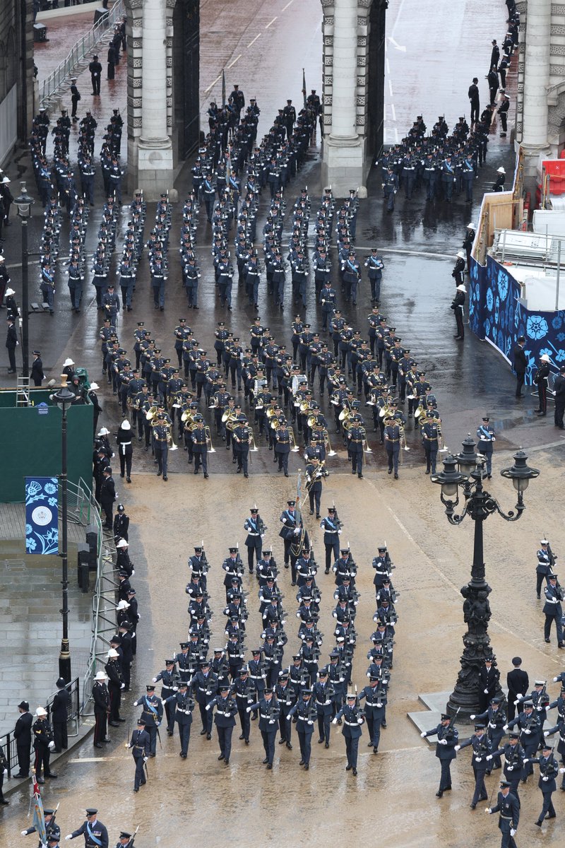 RAFMusic's tweet image. An amazing day from start to finish 🎺👑🥳

Thank you all for your support! Enjoy your evening and the rest of the #CoronationWeekend 🍾🎊🥳

#RAFMusic 🎺✈️🥁 

#RAF #Coronation
#RoyalAirForce