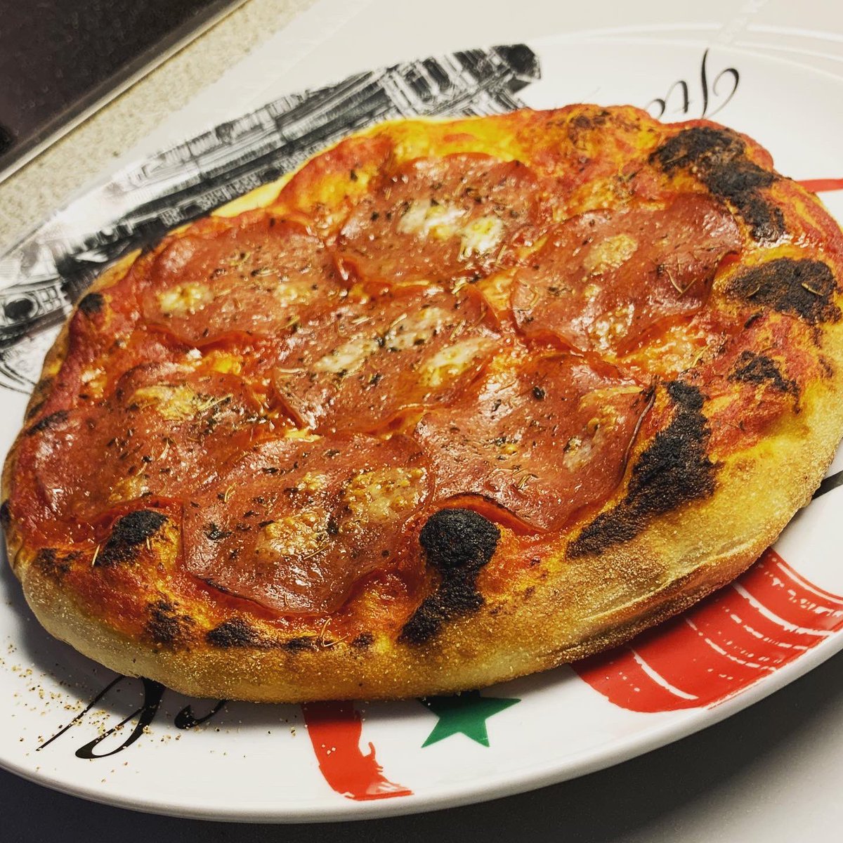 vascodagamer83's tweet photo. Wannabe-Pizzaiolo präsentiert mal wieder #pizzacontent 🍕 https://t.co/6O2FVcd51t
