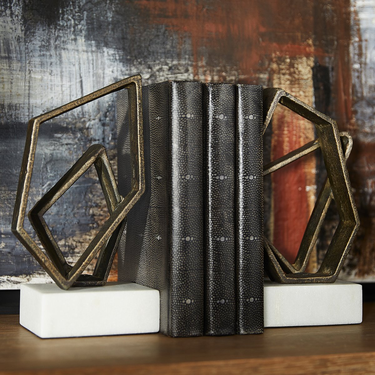 CyanDesignHome's tweet photo. Update your designs with accessories made from elegant materials shaped into lively forms.
#CyanDesign #Accessories #Sculpture #Sculptures #Bookends #Bronze #Gold #Brass #Marble #Granite #Horse #Bull #People #Geometric #Shapes #Quatrefoil https://t.co/SKqZgmjVKB