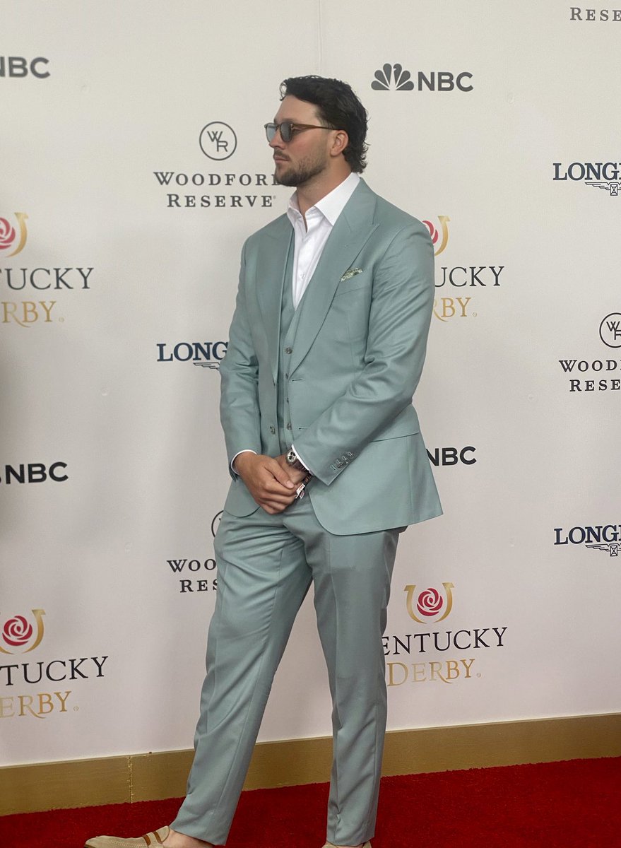 GentsPlaybook's tweet photo. You are now rocking with the best 🔥 QB1 Josh Allen walking the Kentucky Derby red carpet in his Seafoam 3Piece suit custom designed by yours truly. https://t.co/7htGejazfu