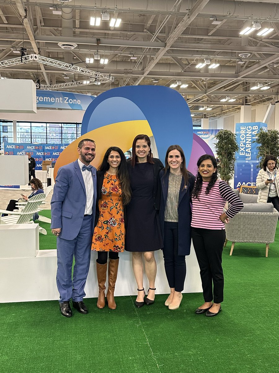 lissabauer's tweet photo. @TheAACE  past, present and future Fellow in Training (FIT) representing at #AACE2023 https://t.co/BiS8xlaEkl
