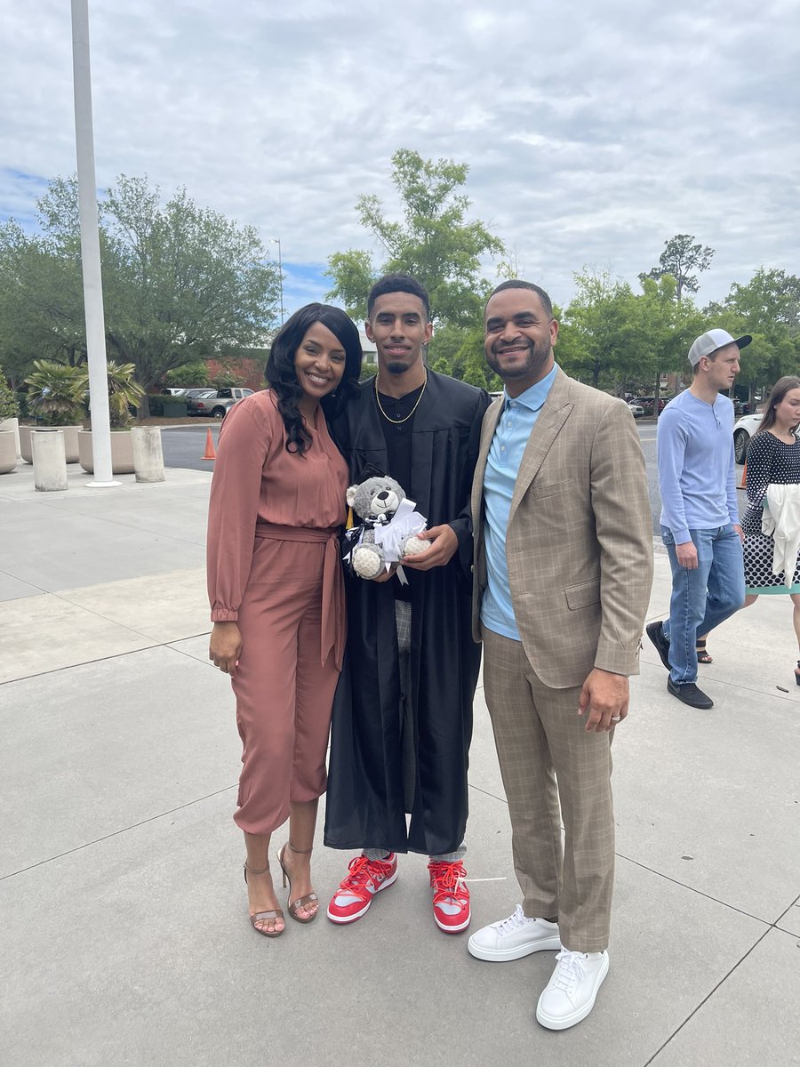byfaithgodsey's tweet photo. What an awesome God we serve!!! @tahlikchavez, our firstborn, has just received his Bachelor’s of Science degree from Charleston Southern University!!! I’m beyond proud of our baby boy!!!! #Bachelorsdownmasterstogo

And you know he had to be the one to take a selfie on stage!!🤣 https://t.co/wvcx2pKVhM